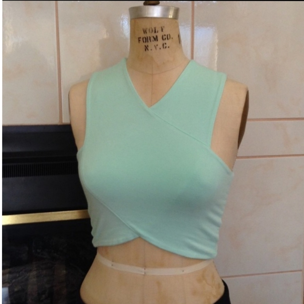🔥Fun Mint Green Crop Top